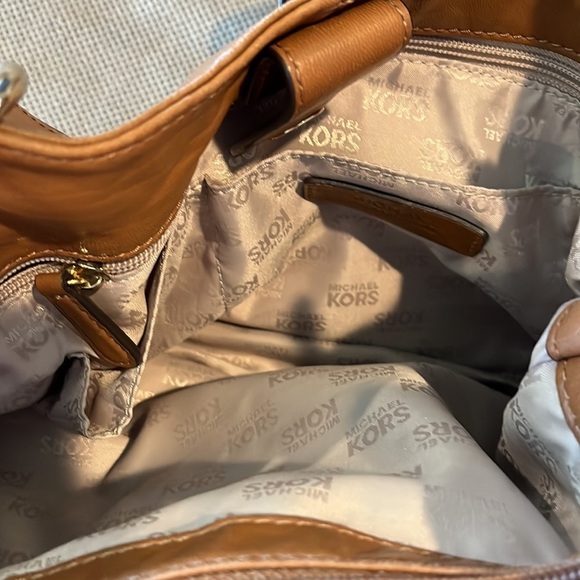 Michael Kors Ludlow large shoulder bag leather - Picture 10 of 11